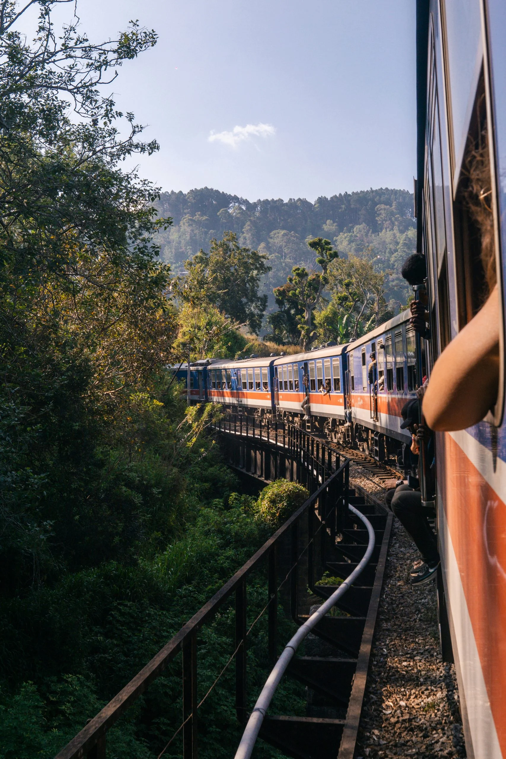 Kandy to Ella Train Ride Sri Lanka